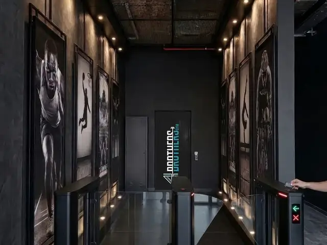 4 Brothers Gym, Subayevleri: salon fotoğrafı 3
