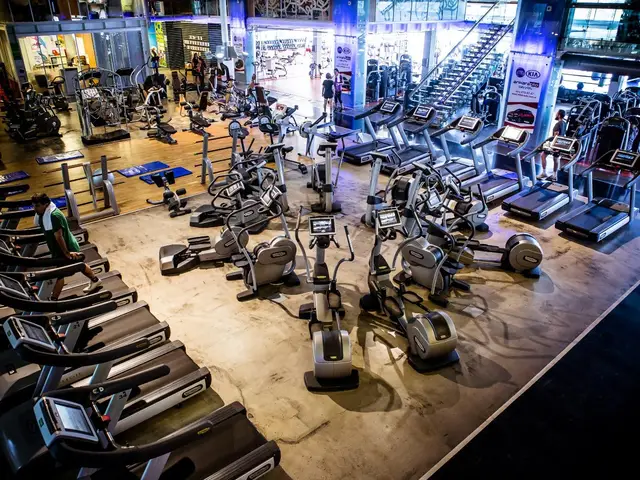 Base Life Club Pilates, Çayyolu: salon fotoğrafı 5