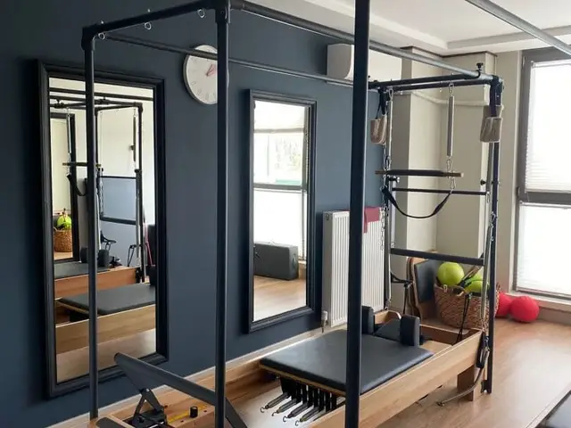 Fizyo Bee Sağlıklı Yaşam Merkezi, Eryaman: salon fotoğrafı 4