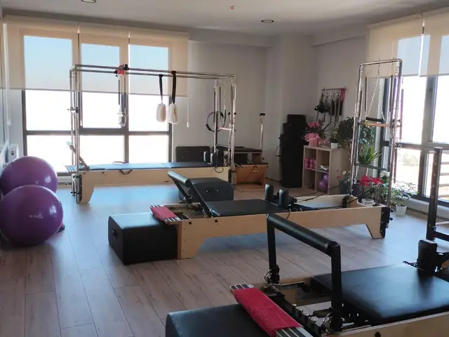 Fizyoniss Sağlıklı Yaşam, Bağlıca: salon fotoğrafı 4