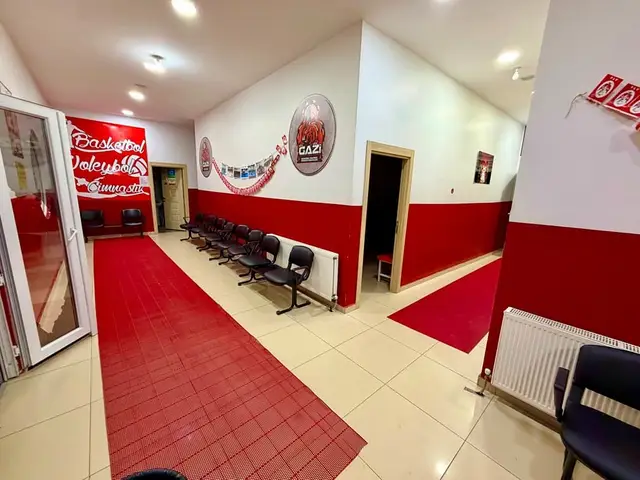 Gazi Bvc Spor Kulübü, Batıkent: salon fotoğrafı 4