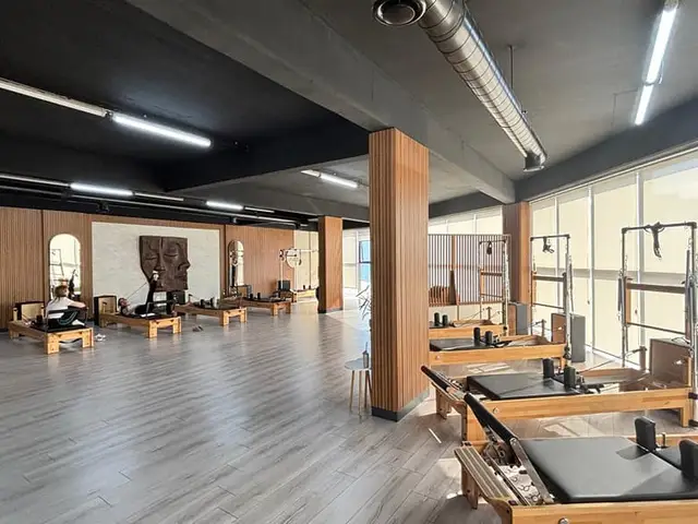 La Fortuna Pilates Studio, Eryaman: salon fotoğrafı 4