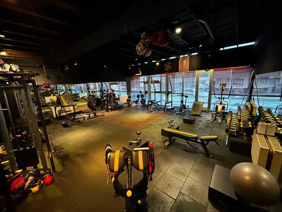 Life Motion Personal Training & Pilates, Çayyolu: salon fotoğrafı 1