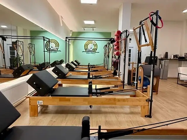 Misss Pilates, Yenimahalle: salon fotoğrafı 3