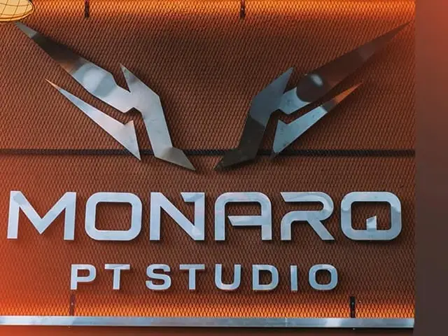 MonarQ Pt Studio, Eryaman: salon fotoğrafı 4