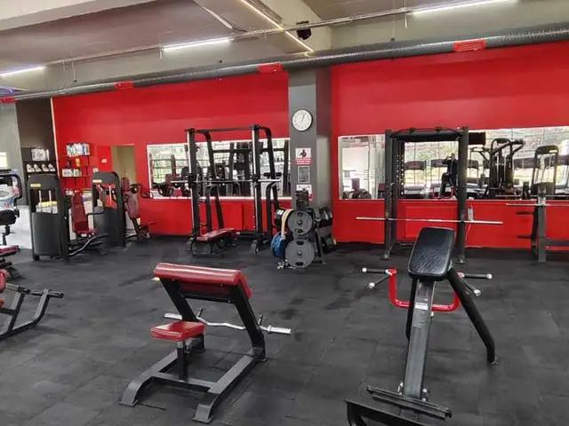 NeoLife Gym - Çakırlar, Batıkent: salon fotoğrafı 4