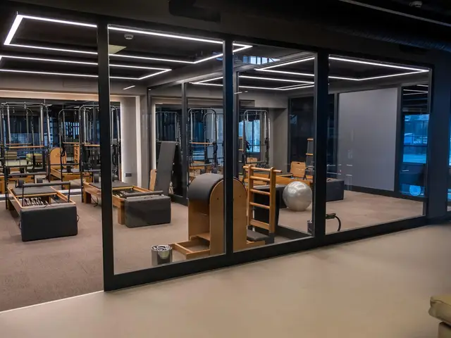 Non Stop Sports Center, Çayyolu: salon fotoğrafı 2