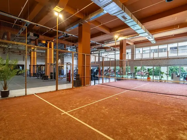 Pathoja Gym Wellness Club, İncek: salon fotoğrafı 4