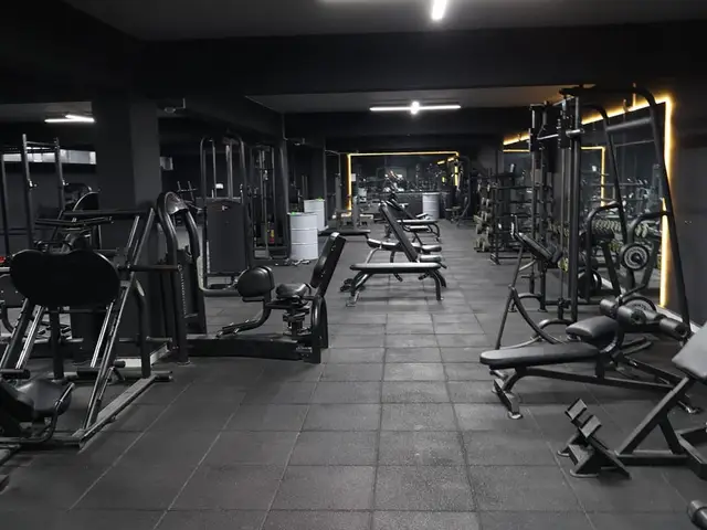 Royal Gym Center, Pursaklar: salon fotoğrafı 5