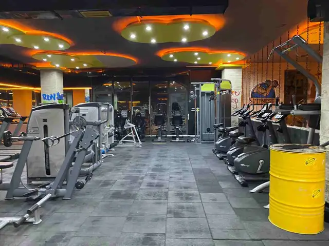 Run Gym, Batıkent: salon fotoğrafı 2