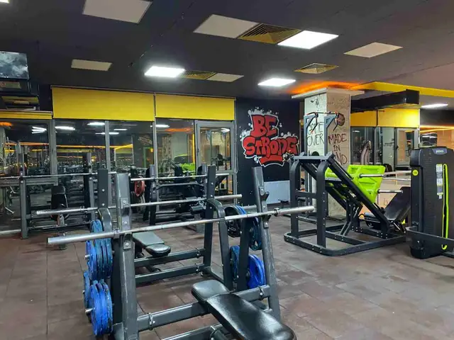 Run Gym, Batıkent: salon fotoğrafı 5