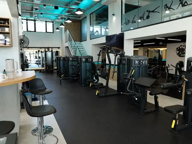 Vita Life Sports Club, Gölbaşı: salon fotoğrafı 3