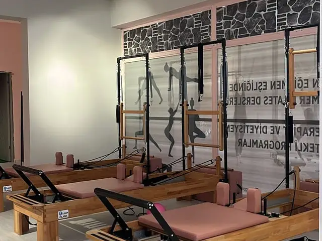 ZG Pilates, Kırkkonaklar: salon fotoğrafı 5